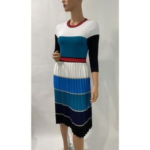 front row knit dress size X-Small Striped Pleated Skirt 3/4 Sleeves